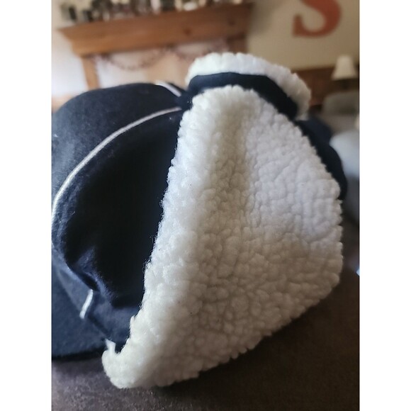 NEW KB Ethos New York Yankees HAT Wool Dog Ear Trapper Cap MLB L/XL Excellent - Picture 2 of 9